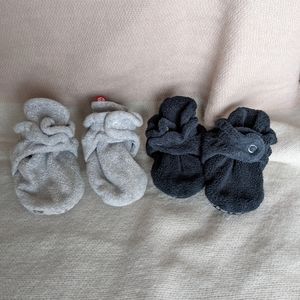 Zutano fleece gripper booties